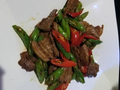 -唯爱KTV聚会餐厅(仙林东城汇店)