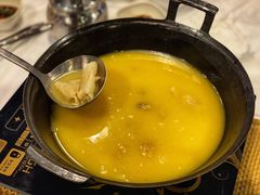 -鲜入围煮花胶鸡海鲜火锅