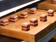 -鑫海汇海鲜烤肉火锅自助(七彩城店)