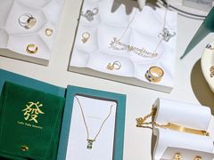 -LADY FAFA(巨鹿路陕西南路路口店)