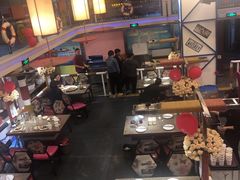 大堂-巴特餐饮6加1音乐餐吧·新疆菜