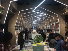 -覔书店(壹方城店)