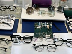 -浮光眼镜·蔡司视觉合作·数字验配中心(陆家嘴店)