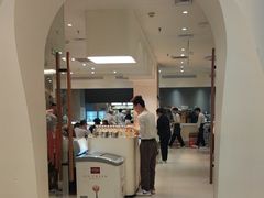 -小茉庐和牛自助火锅(龙湖万达店)