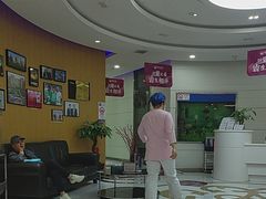 -雅悦齿科(顾村公园店)
