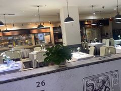 -鸭王烤鸭店(三里河店)