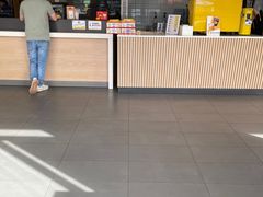-麦当劳(松江南乐得来速店)