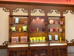 -梅龙镇酒家(南京西路总店)