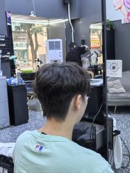 -藤野造型专业烫染接发