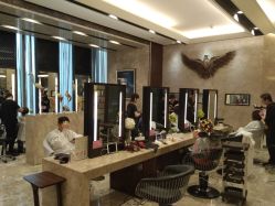 -AKOZO Beauty Salon