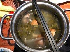 -龙聚德北京烤鸭(沙坪坝华宇A馆店)