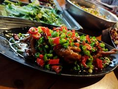 稀溜耙鸡脚-二钳洞庭虾蟹·江湖菜(成都鹭岛店)