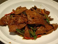 -闫府私房菜·老字号(恒隆店)