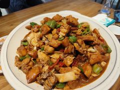 -俭寨大盘鸡·手抓肉·烧烤新疆菜(乌苏路店)