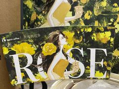 -瑞幸咖啡(青秀区龙光世纪A座店)