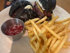 -HELLO 27 意面·沙拉·帕尼尼