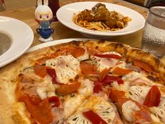 -城市大道红炉披萨烘焙坊