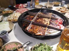 -岗上渣渣老火锅(两路口店)