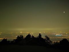 -鬼笑石后山停车场
