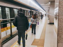 -锦江乐园(地铁站)