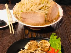 -拉面莊夢語＆中华料理八椿