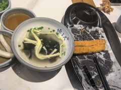 -馋三尺蟹粉小笼(人民广场店)
