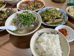 -杨三孃跷脚牛肉(中粮鸿云悦街店)