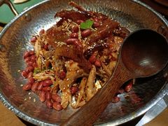 手撕扁担鸡-吃饭皇帝大土家民族菜(正大广场店)