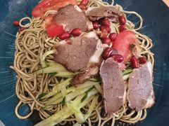 芝麻酱牛肉花生冷面-韩海丽特色美食(秀州路店)