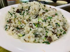 -怡妮新疆风味餐厅(东江湾路店)