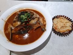 垮炖胖鱼头泡饼-大碗居·烤鸭·鱼头泡饼(天坛东门店)