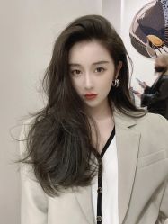 -东秀护肤造型