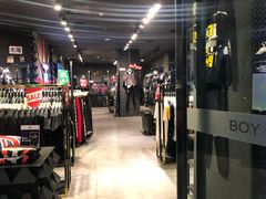 -砂之船奥莱(南京江宁店)