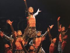 -工人俱乐部剧场杂技表演