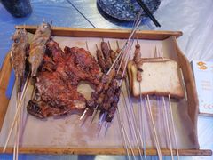 -夜火烤摊·东北烧烤酒场·老杨小黄鱼