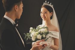 -角色婚纱摄影(中心店)