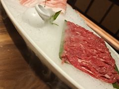 现切牛板腱雪花黑猪肉-揽季锅物会.福建黄鱼.海鲜姿造(五四路店)