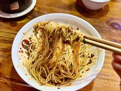 -刘国涛老杂酱(电报路店)