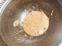 -锅老头海鲜铁锅炖