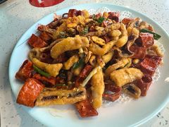 -巧克力渔家.小船海鲜胶东菜(万平口店)