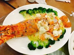 -顺峰渔港中国人的餐厅