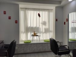 -LILI·HAIR SALON理理造型
