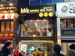 -BHC炸鸡(明洞总店)