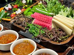 -蘸小院铁锅炖·蘸酱菜·东北菜(怀远门店)