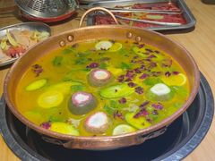 -洱火云南酸菜牛肉火锅(石景山当代商城店)