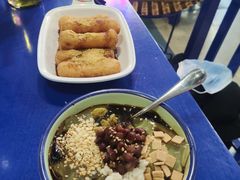 -马路边边串串香(空港新苑店)