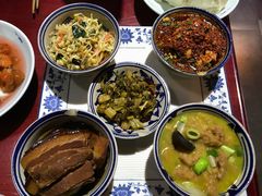 -窄巷子陕菜馆·地道陕西菜(粉巷店)