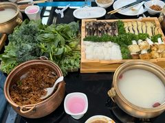 -慢丽江·云南野生菌土鸡锅(西山店)