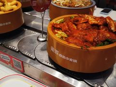 -龍歌自助小火锅(芝罘万达店)