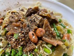 -阿阳牛腩腌面店